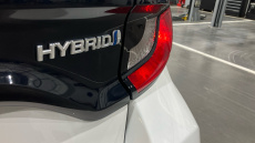 Toyota Yaris 1.5 Hybrid Icon 5dr CVT Hybrid Hatchback